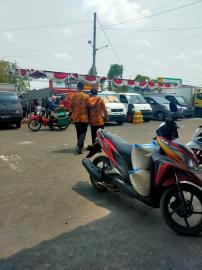 OPERASI PASAR MURAH DI PASAR SUMBER REJEKI PLAYEN